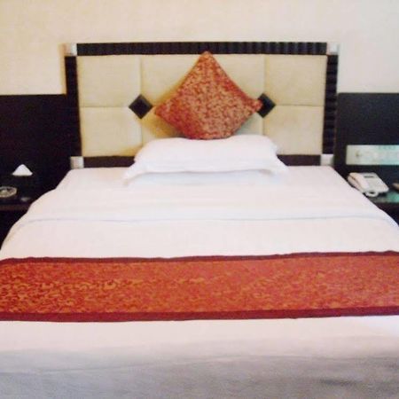 Fu Xin Long Hotel Shenzhen Exterior photo